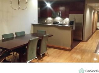 6824 S Paxton Ave #1, Chicago, IL 60649