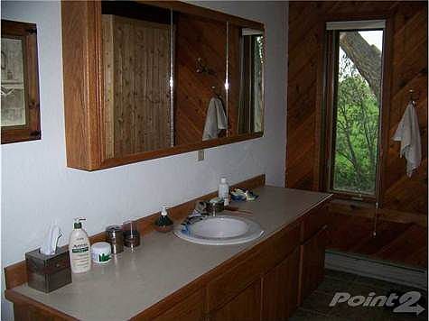 5th image of 276 S Canal Dr