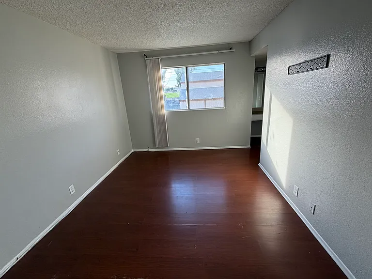 369 N Eucalyptus Ave #31 — Photo 17