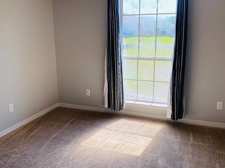 425 Mara Dr — Photo 26