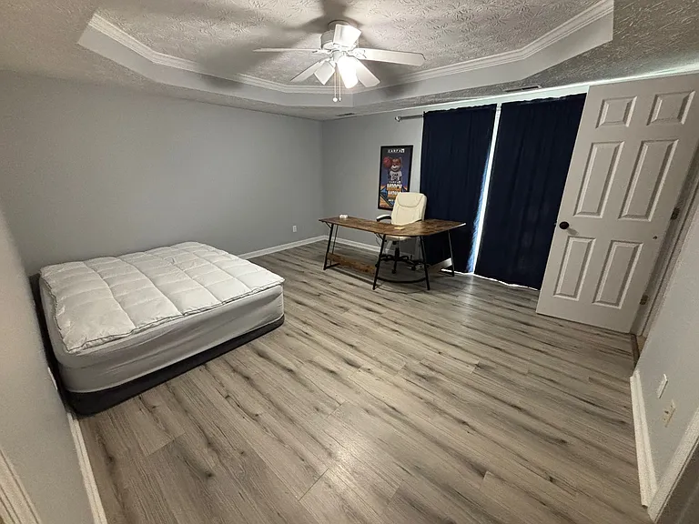 8524 Constance Way — Photo 5