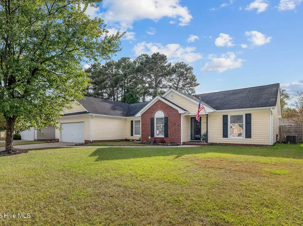 304 Fall Drive, Jacksonville, NC 28540