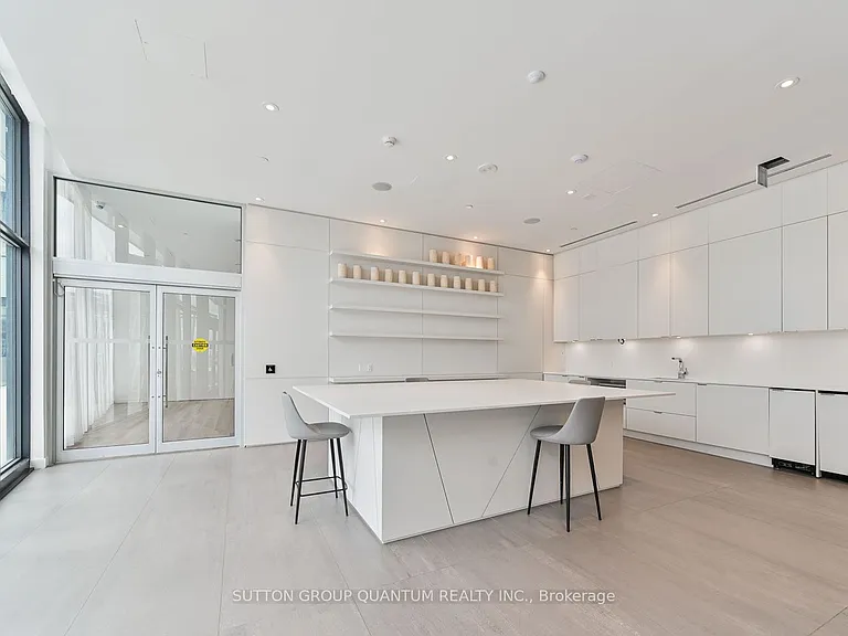 3883 Quartz Rd #208 — Photo 25
