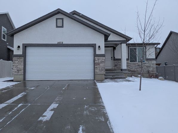 1672 S Sawtooth Blvd