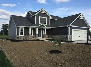 1103 Blackstone Blvd, Nappanee, IN 46550