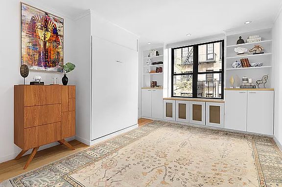 4th image of 350 Bleecker St APT 2R