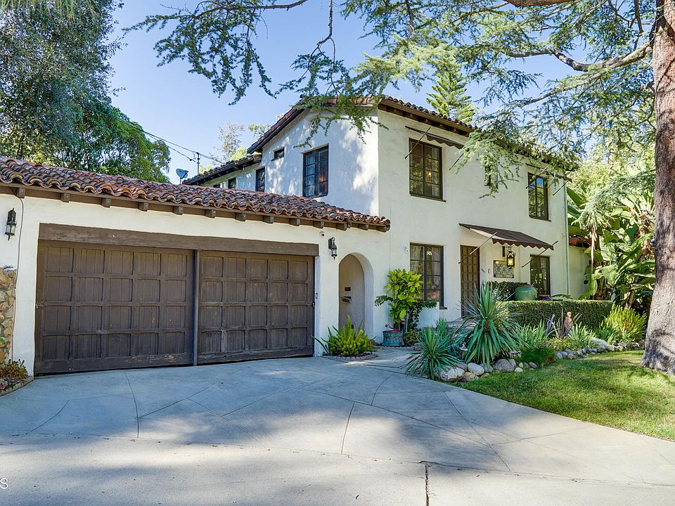 1st image of 575 Glen Holly Dr