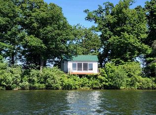 Island 2 Middle Is, Rochester, IN 46975