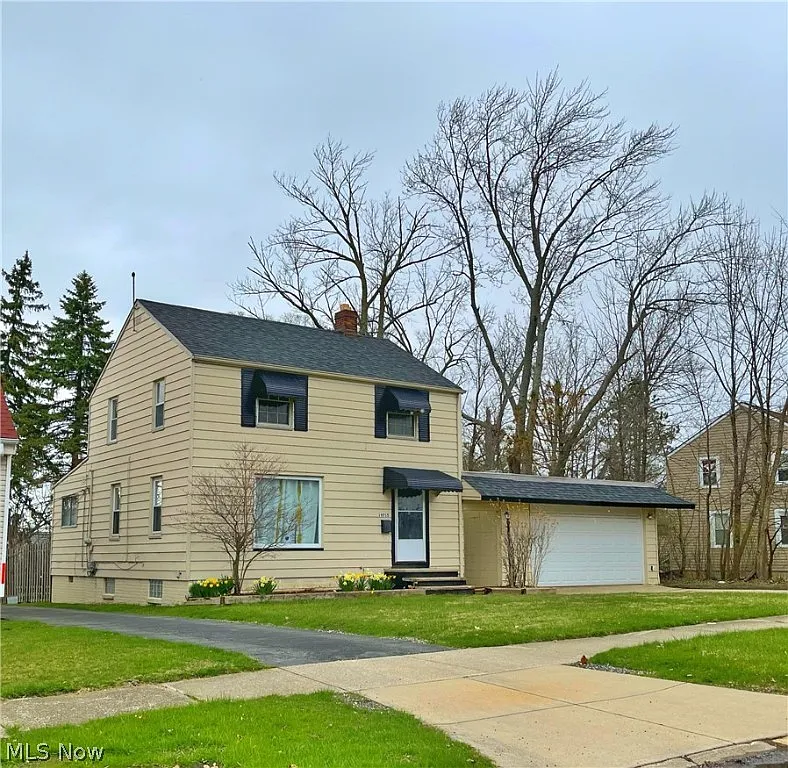 19715 Maple Heights Blvd photo 1