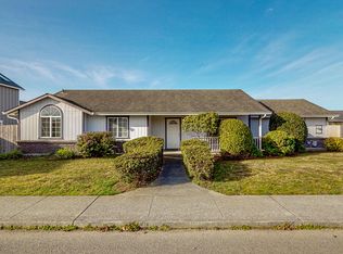 1190 Katrina Ct, McKinleyville, CA 95519