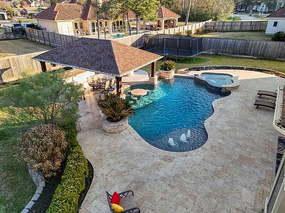 5th image of 25606 Windy Isle Ct