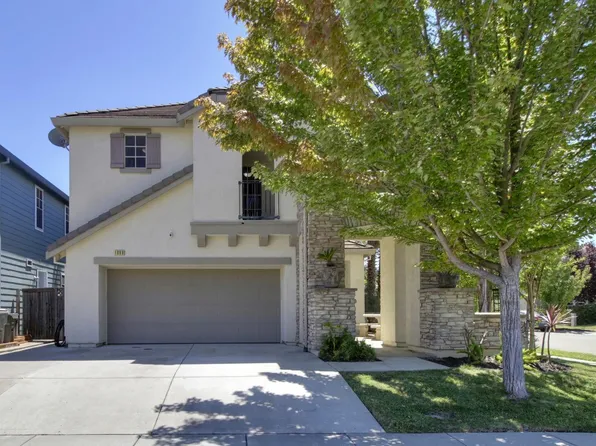 1889 Donner Rd, West Sacramento, CA 95691