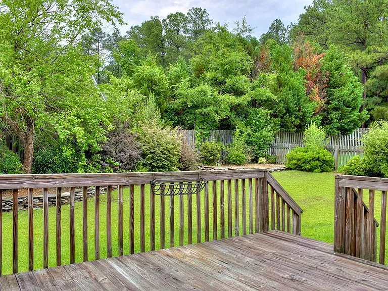 4325 Colony Sq — Photo 36