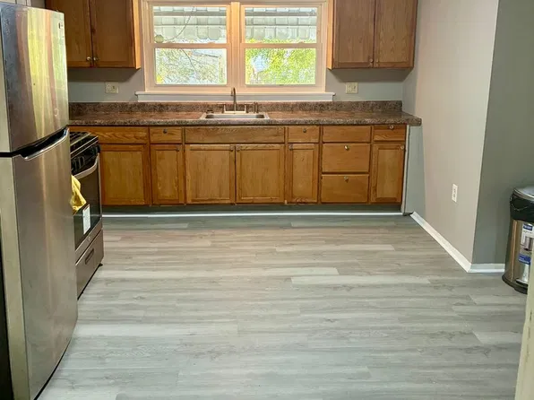 109 Frederick St, Mount Oliver, PA 15210