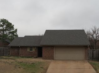 711 E Park Pl, Stillwater, OK 74075
