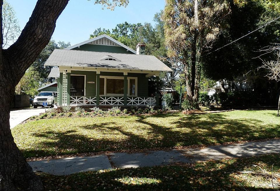 1st image of 1551 N Catalina Ave