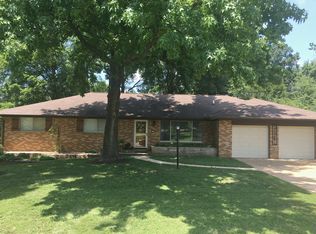 11123 Leisure Ln, Saint Louis, MO