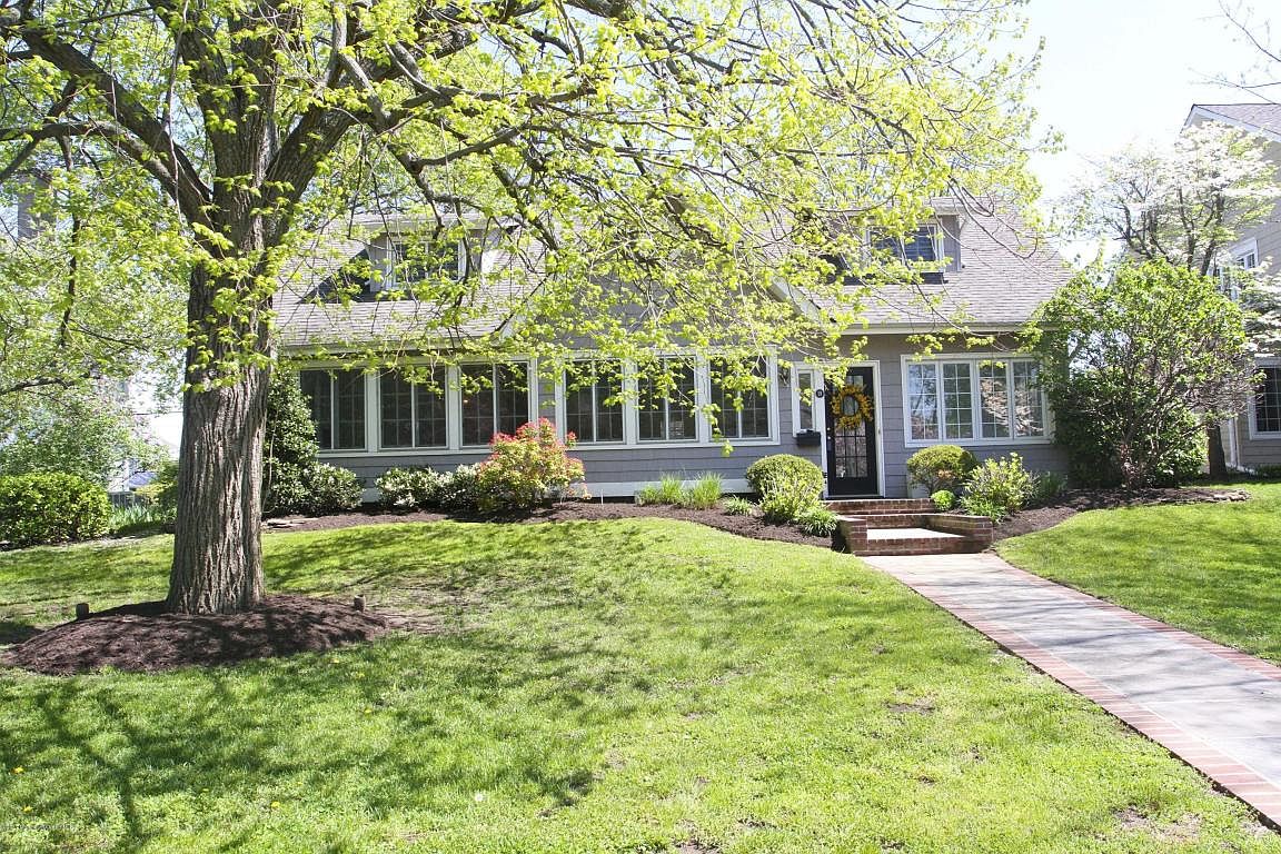 19 Hubbard Park, Red Bank, NJ 07701 Zillow