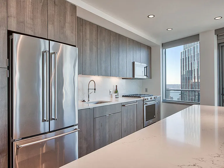 Welcome home to a modern, open-concept kitchen