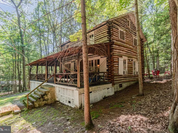 1602 Doubling Gap Rd, Newville, PA 17241