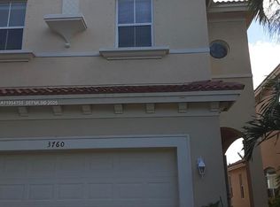 3760 NE 9th Ct, Homestead, FL 33033