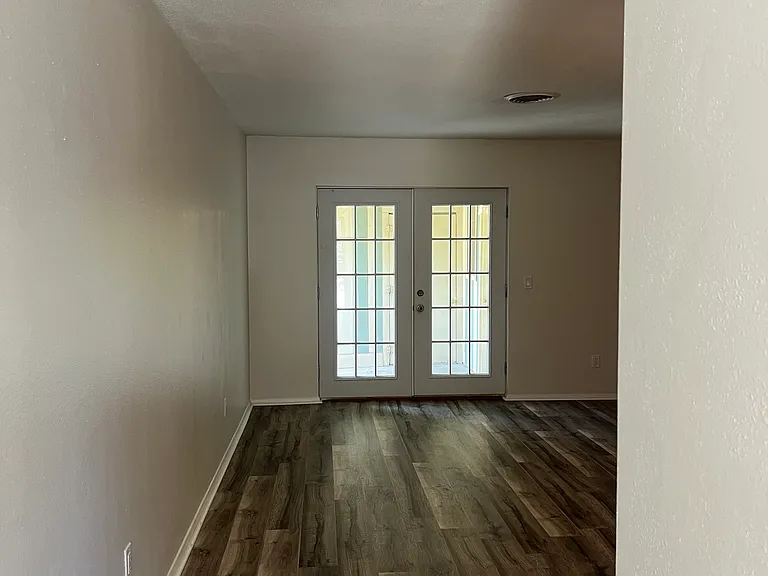3407 Thurman St #A — Photo 3