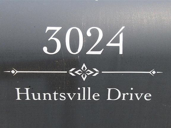 2nd image of 3024 Huntsville Dr