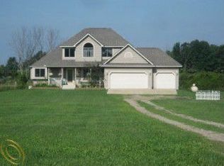 5330 Baldwin Rd, Oxford, MI 48371
