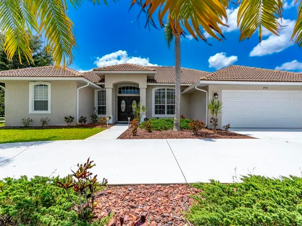 2904 SW Sutton Place, Palm City, FL 34990