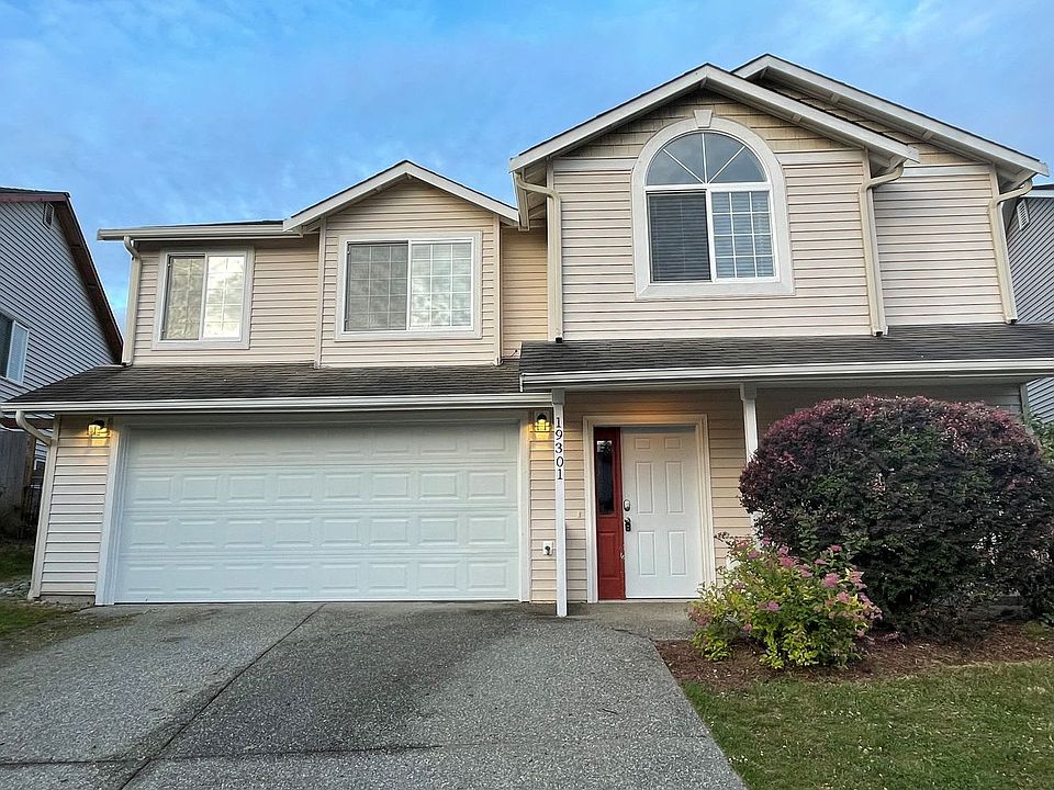 1st image of 19301 Valley View Dr