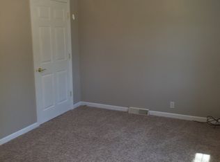 4952 Melwood Ave, Decatur, IL 62521