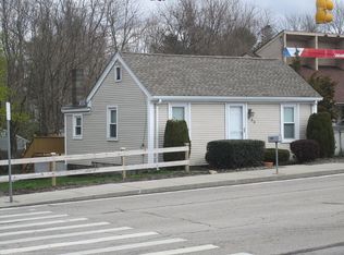 598 Metacom Ave, Warren, RI 02885