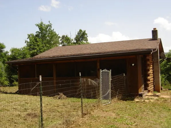 17 Squirrel Hollow Dr, Marion, NC 28752