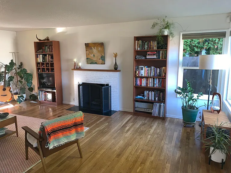 1705 NE 81st Ave — Photo 2