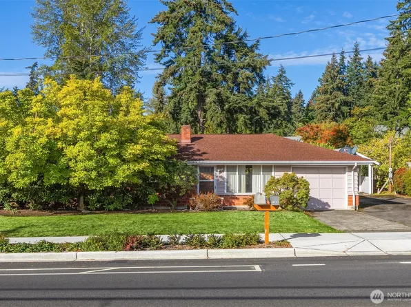 1129 Madison Avenue N, Bainbridge Island, WA 98110