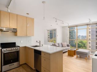 819 Hamilton St #705, Vancouver, BC V6B6M2