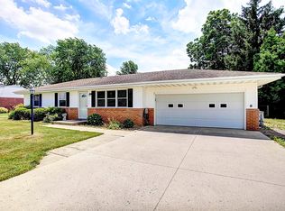 4066 E Bluelick Rd, Lima, OH 45801