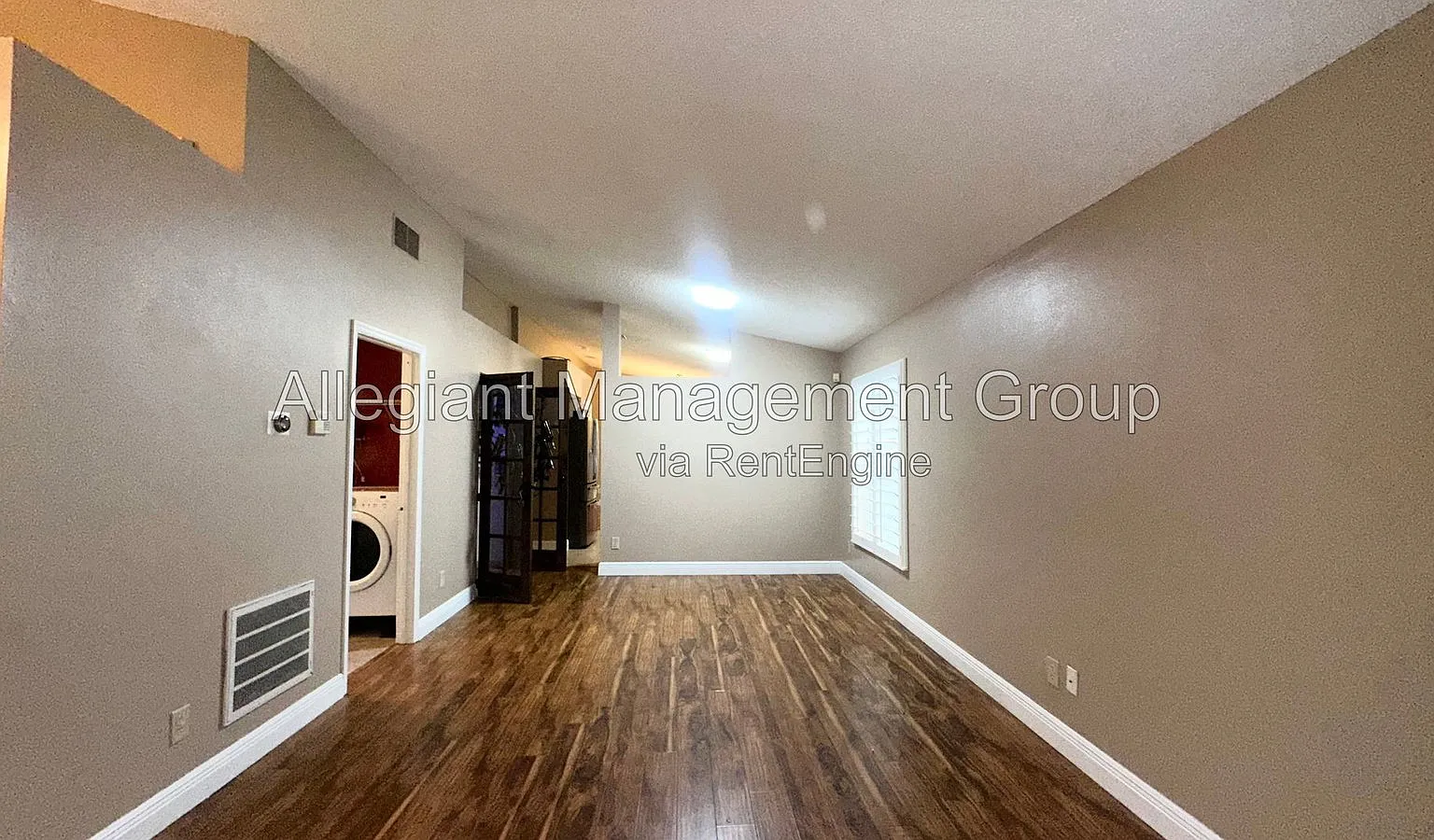 3 bed, 2.0 bath, 1473 sqft, $2,199 — Photo 3