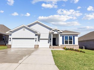 3124 Silver Maple Dr, Cantonment, FL 32533