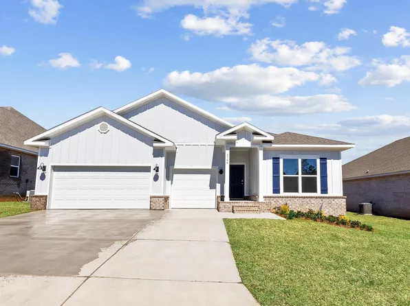 3124 Silver Maple Dr, Cantonment, FL 32533