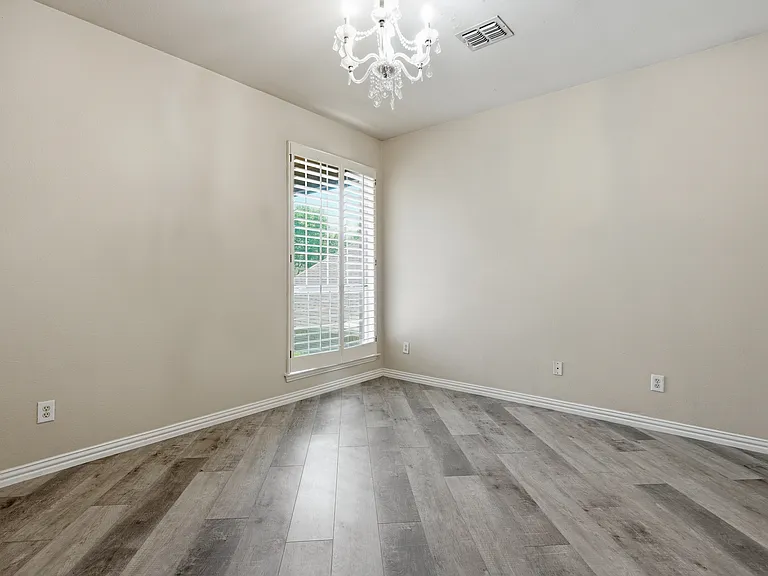 2221 Danielle Dr — Photo 28