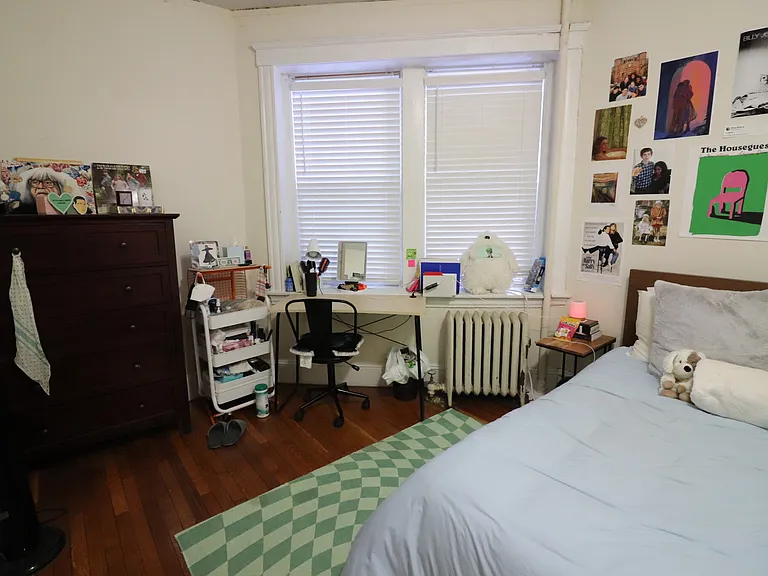 62 Egmont St #5 — Photo 2