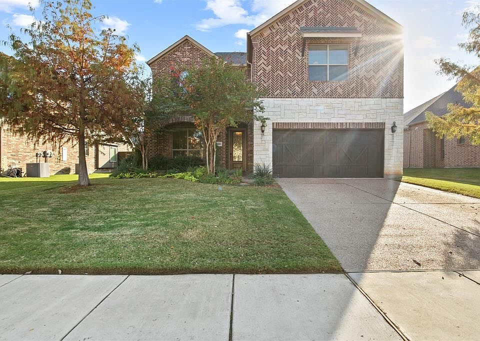 1st image of 2000 Hickory Hill Dr