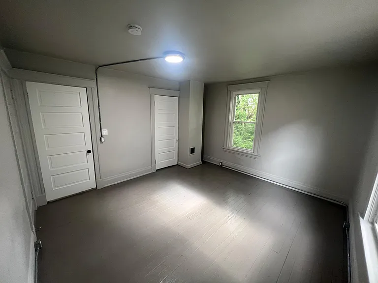 238 Helen St #1 — Photo 7