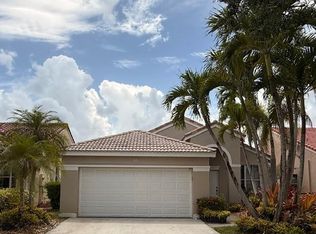920 Savannah Falls Dr, Fort Lauderdale, FL 33327