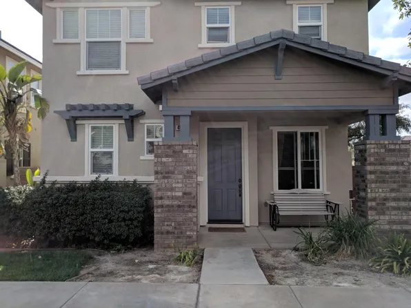 4557 Star Pass Rd, Riverside, CA 92507