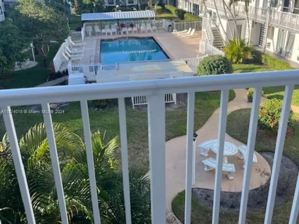 15600 NE 6th Ave APT 35A, Miami, FL 33162
