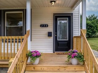 238 E Main St, Girard, OH 44420