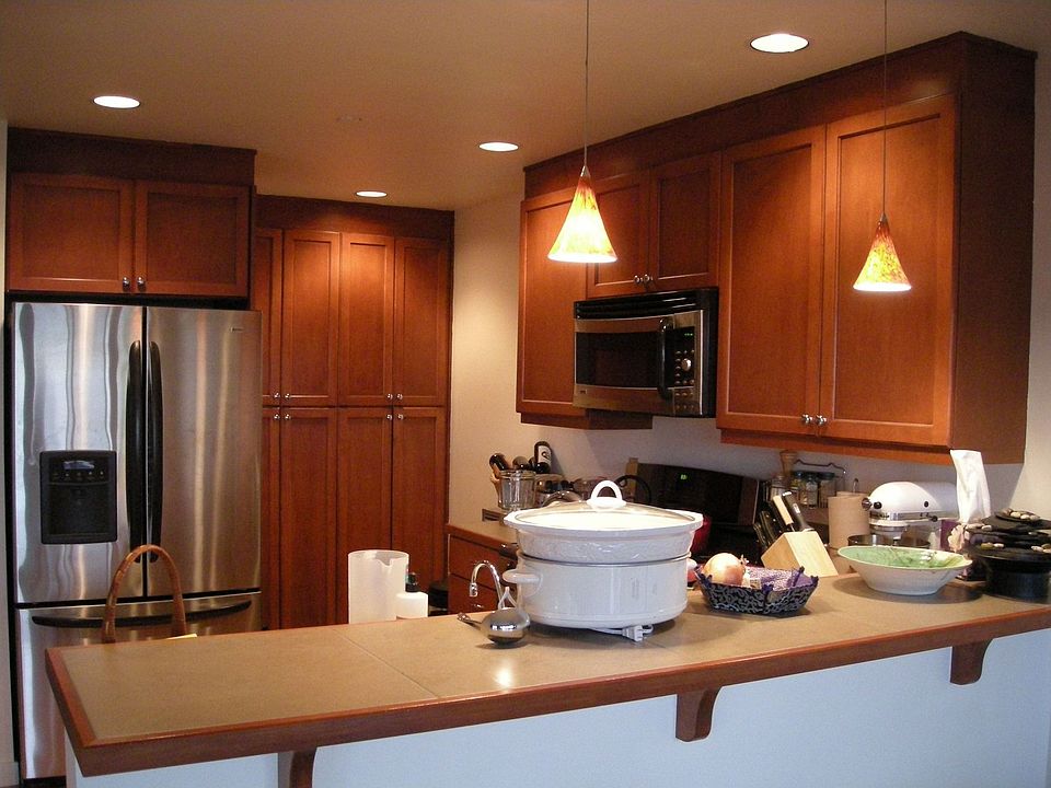 Fabulous open kitchen with lots of storage