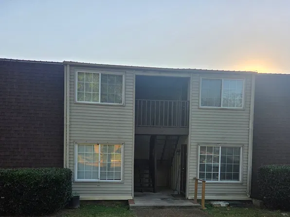 55 Denton Ave APT C, Cookeville, TN 38501